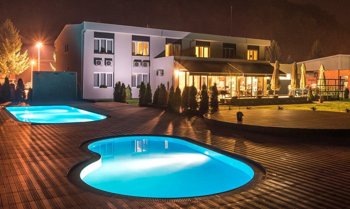 Hotel Drinska Lasta Ljubovija Ngoại thất bức ảnh