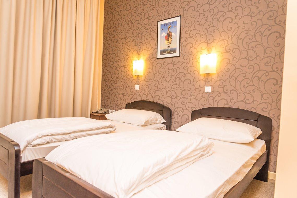 Hotel Drinska Lasta Ljubovija Ngoại thất bức ảnh